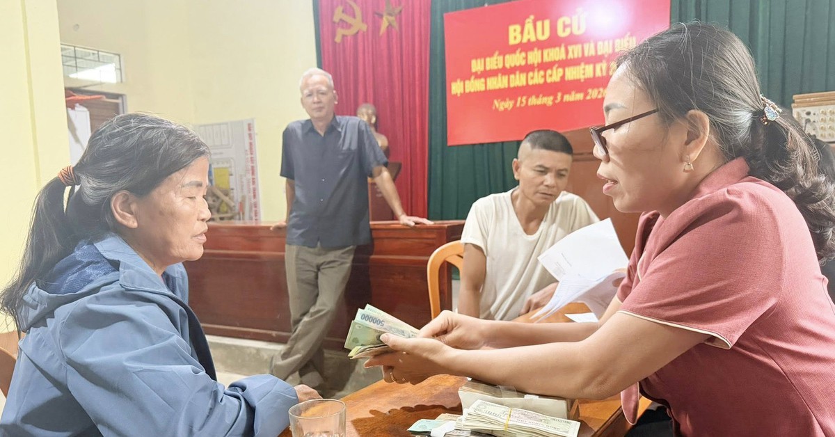 Người dân Nghệ An nhận hơn 1.350 tỉ đồng khắc phục bão lũ