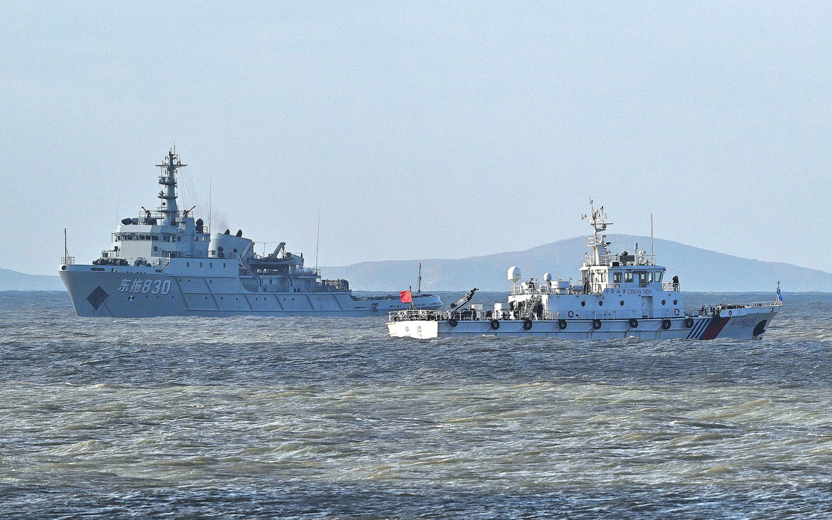 Thêm máy bay, tàu chiến Trung Quốc áp sát Đài Loan