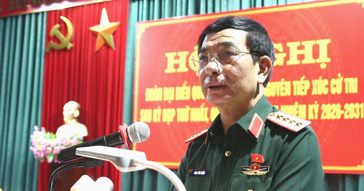 Đại tướng Phan Văn Giang tiếp xúc cử tri tỉnh Thái Nguyên