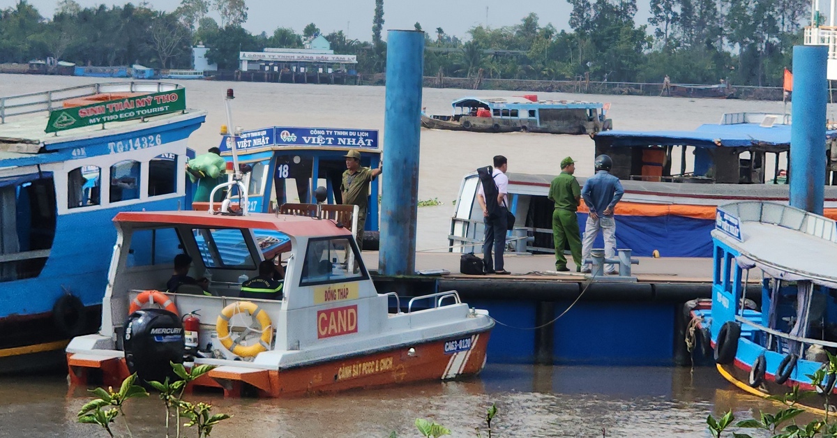 Vụ 2 người đàn ông té xuống sông Tiền chết: Tàu du lịch đã hết đăng kiểm