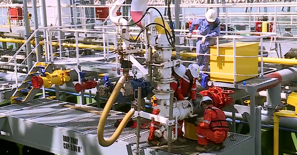 Nikkei: Doanh nghiệp Nhật cung cấp cho Lọc hóa dầu Nghi Sơn 4 triệu thùng dầu