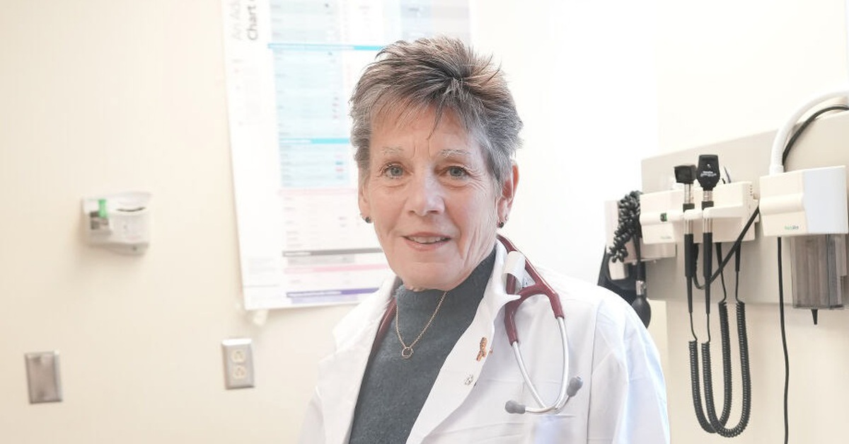 Canada ghi nhận ca HIV đầu tiên thuyên giảm bền vững sau ghép tủy xương