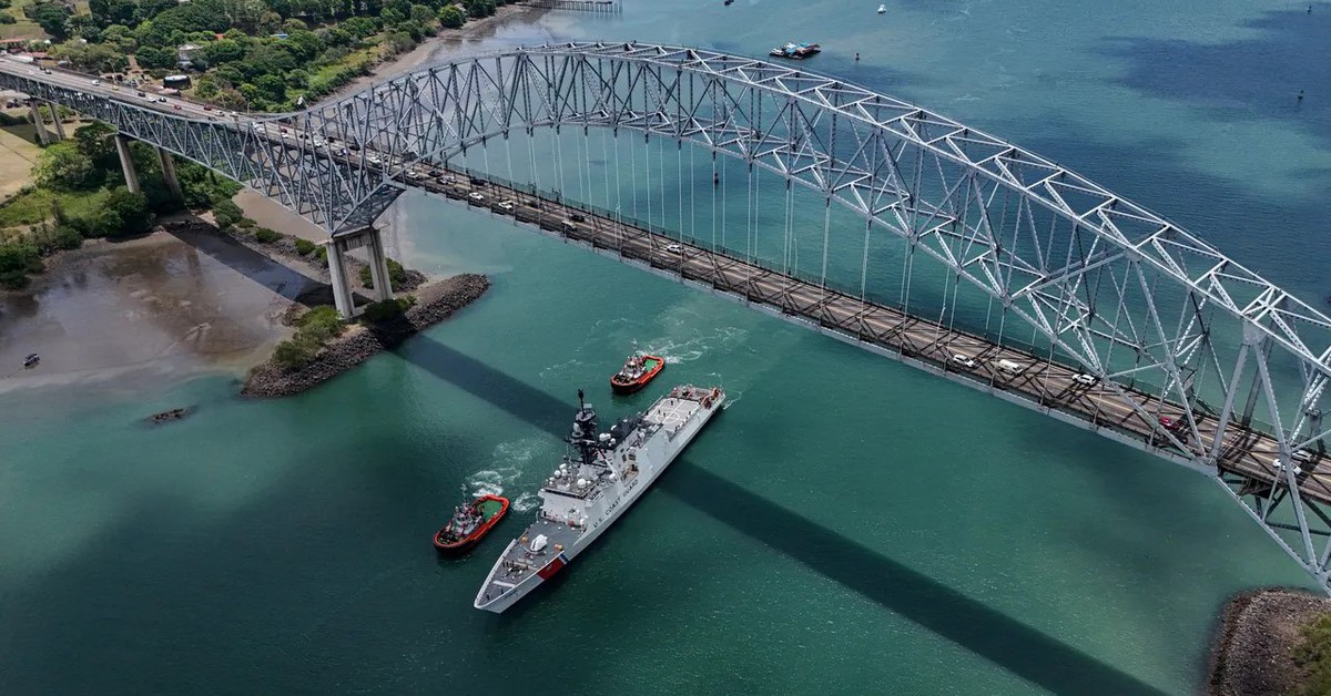 Eo Hormuz bị phong tỏa, kênh đào Panama bất ngờ 'đắt khách'