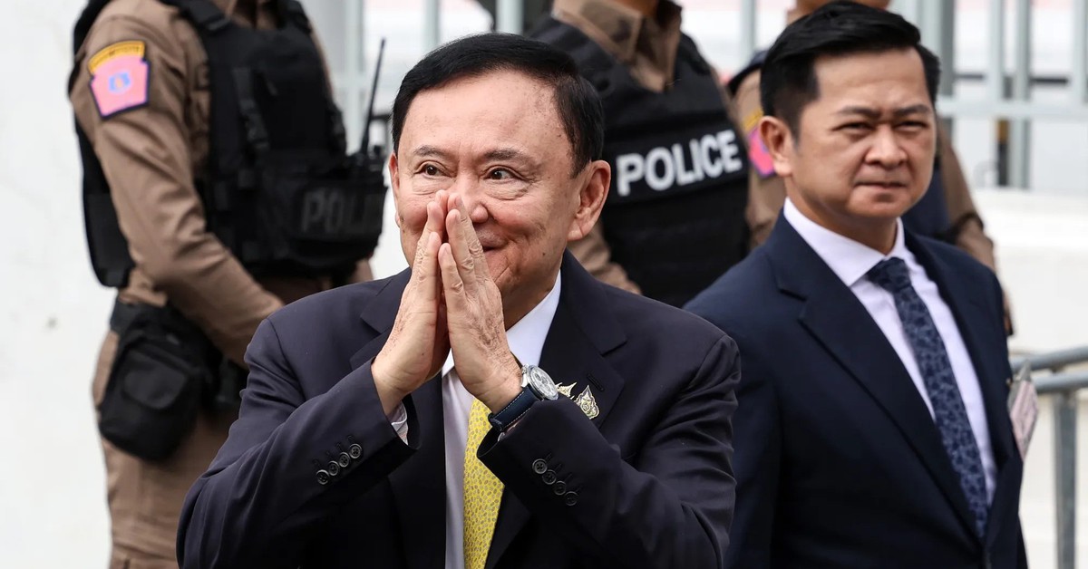 Ông Thaksin được ra tù sớm 4 tháng