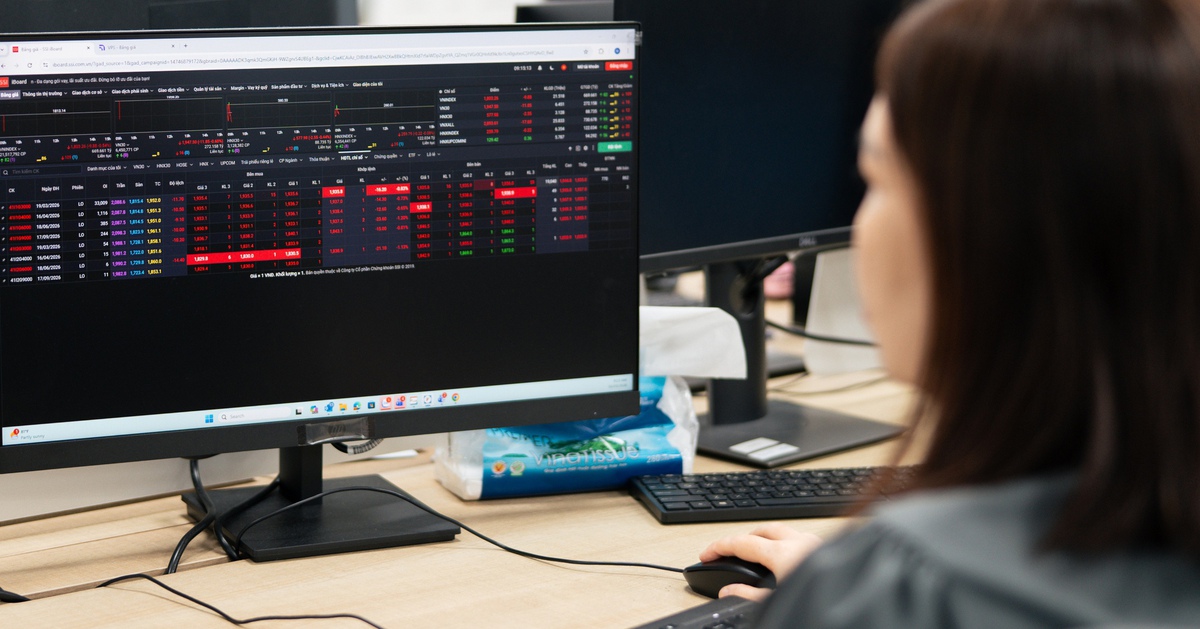 Cổ phiếu trụ suy yếu, VN-Index 'đánh rơi' 21 điểm trước kỳ nghỉ lễ