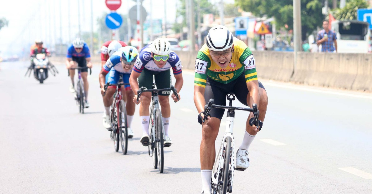 Trực tuyến chặng cuối cuộc đua xe đạp Cúp truyền hình TP.HCM 2026: Ai sẽ về nhất?