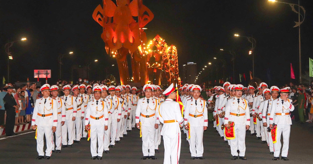 Đà Nẵng cùng Bộ Công an tổ chức chuỗi sự kiện lớn bên sông Hàn và diễu hành trên cầu Rồng