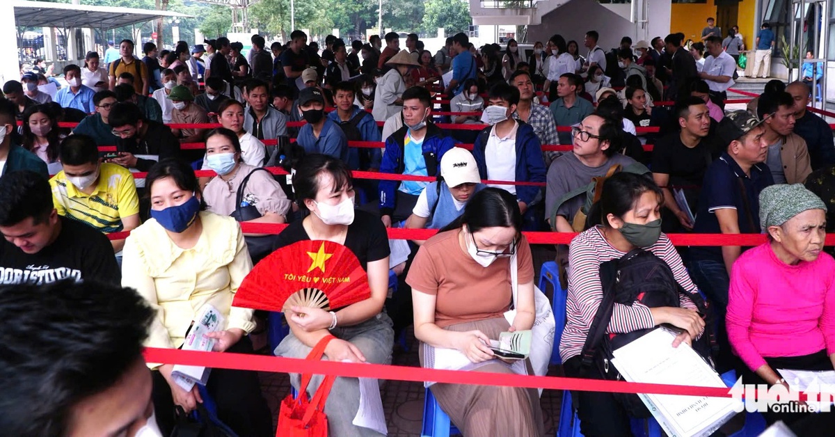 Đã có nhà Hà Nội, vẫn được mua nhà ở xã hội nếu nhà cách chỗ làm quá 20km