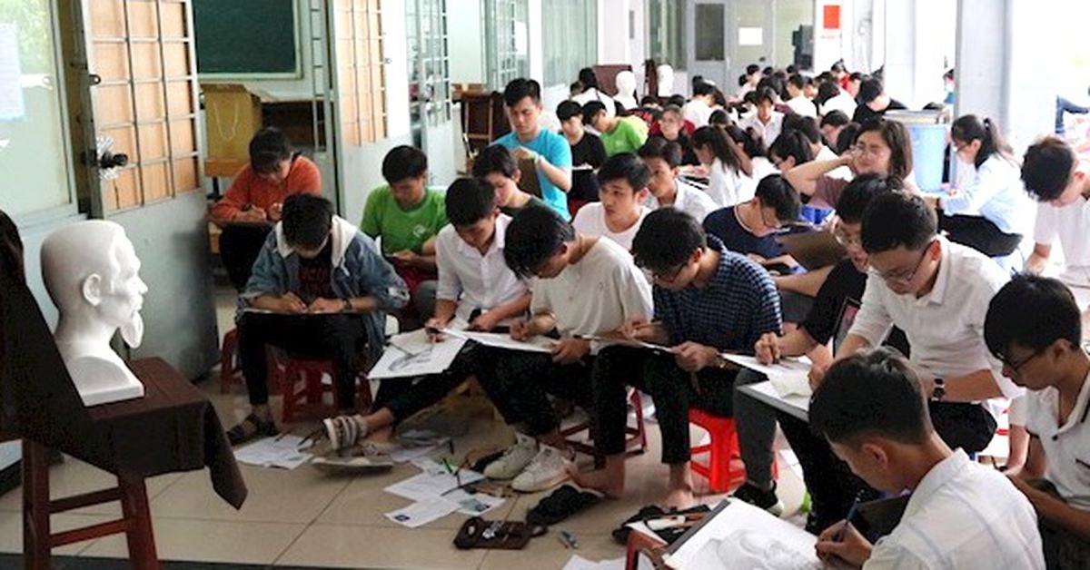 Đăng ký dự thi năng khiếu Trường đại học Kiến trúc TP.HCM đến 29-4