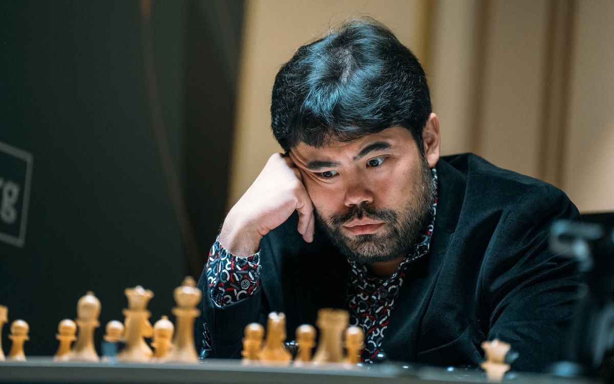 Kỳ thủ trẻ mỉa mai 'thần chớp' Nakamura sau 4 ván đấu tại Candidates 2026