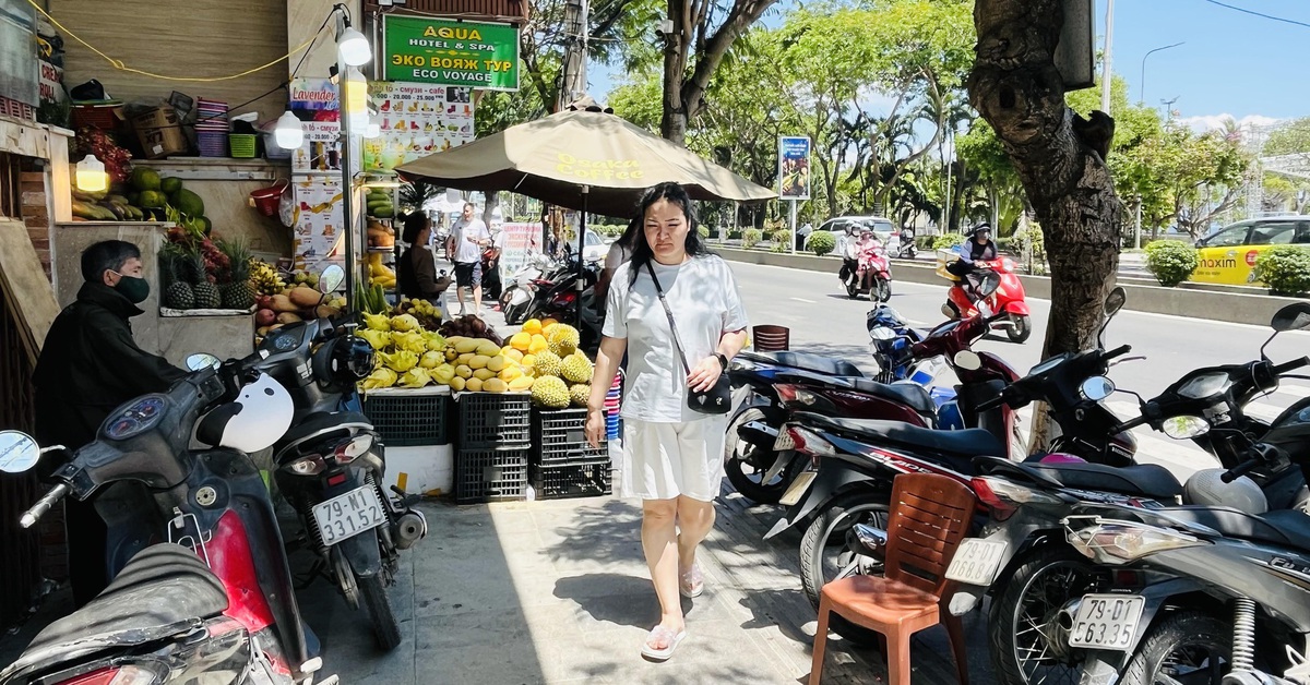 Đi bộ tới công ty, sức khỏe cải thiện rõ rệt, ít bệnh vặt, cơ thể thích nghi tốt hơn với thời tiết