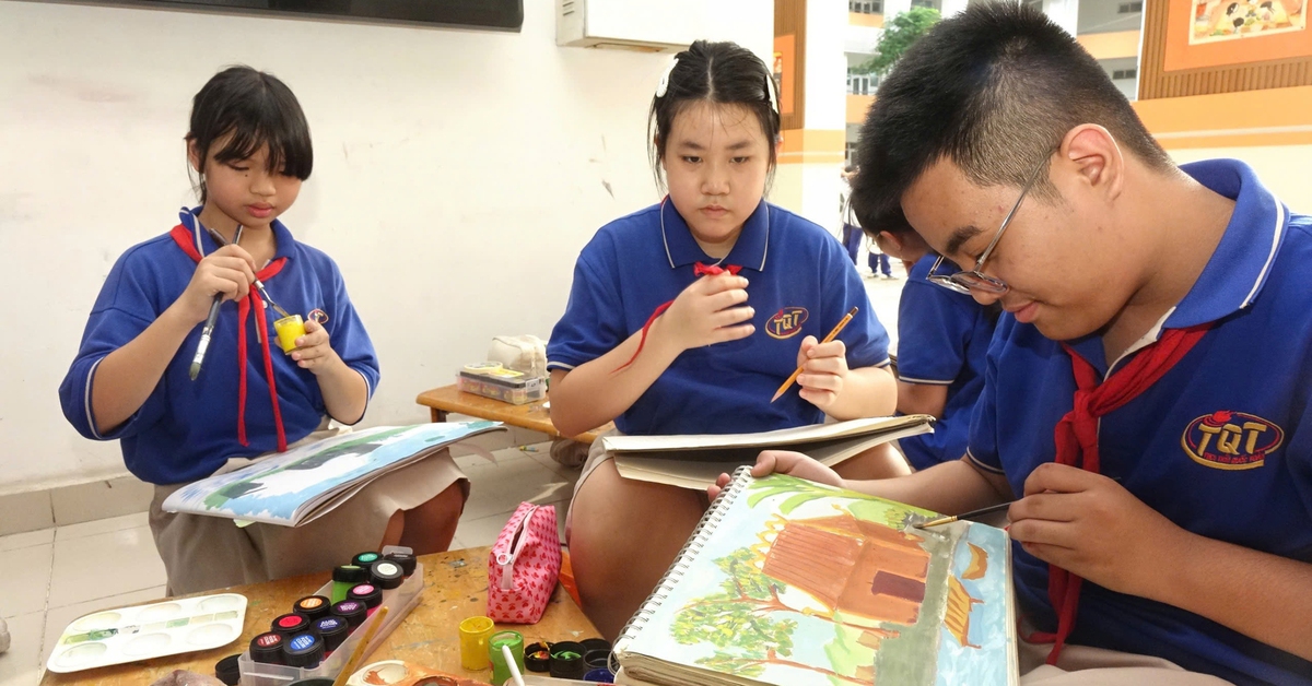 TP.HCM xét tuyển lớp 6, phụ huynh vẫn đổ xô cho con luyện thi, săn chứng chỉ