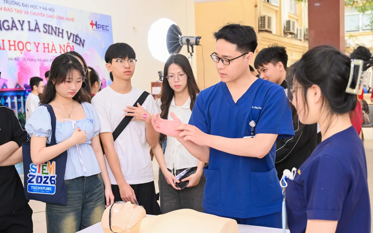 Trường đại học Y Hà Nội siết điều kiện tuyển thẳng thí sinh đoạt giải khoa học kỹ thuật