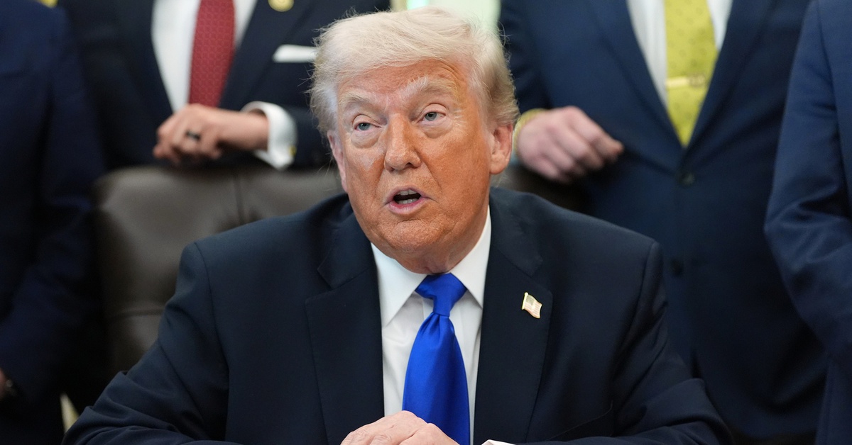 Tin tức thế giới 1-5: Ông Trump nói Iran 'rất muốn' đạt thỏa thuận; Mỹ - Venezuela nối lại đường bay