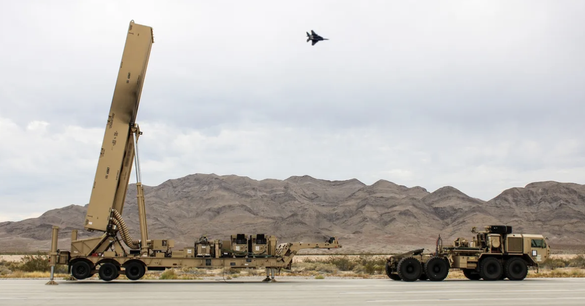 Mỹ lên kế hoạch mới nhằm vào Iran, cân nhắc dùng vũ khí siêu vượt âm