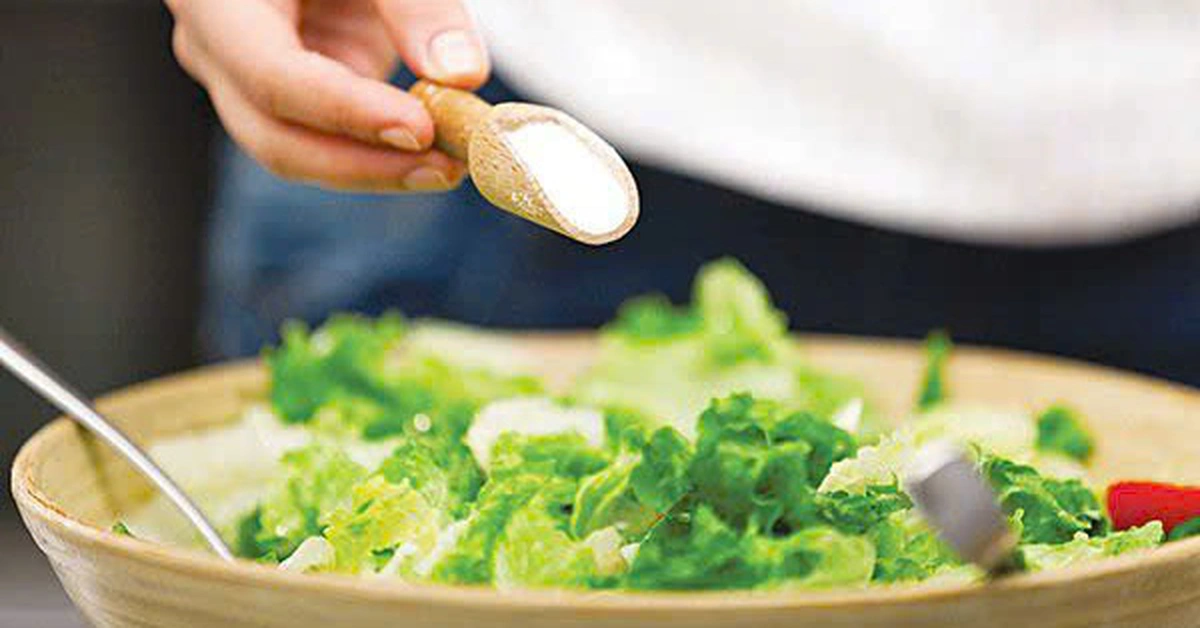 Nhiều người đang dùng muối sai cách mỗi ngày