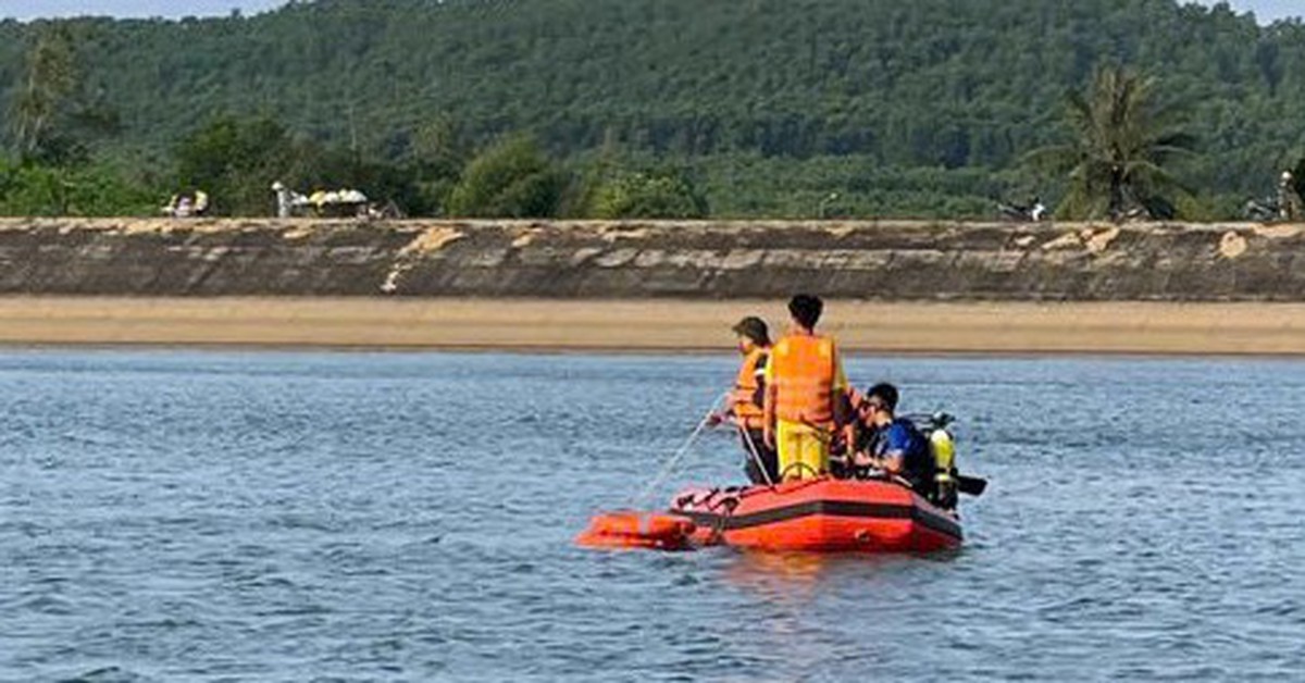 Đang nhậu, người đàn ông xuống đập tắm thì đuối nước, mất tích