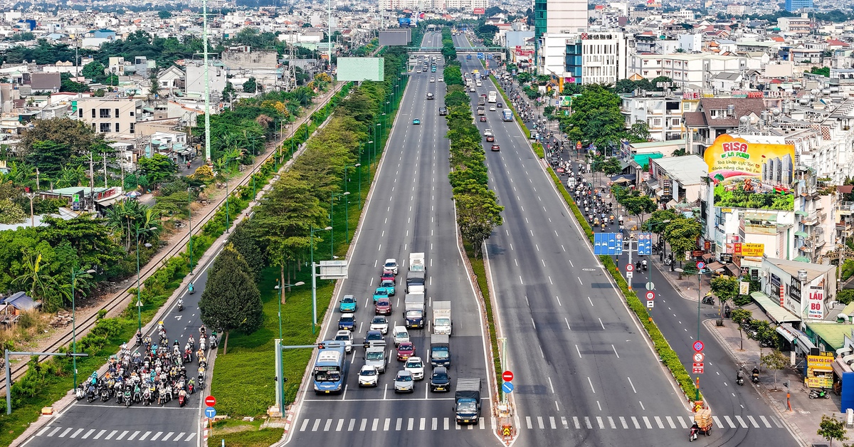 Đại lộ Phạm Văn Đồng TP.HCM 12 làn xe, một biểu tượng phát triển đô thị