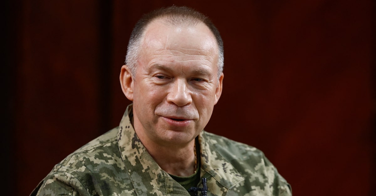 Chiến sự Nga - Ukraine tối 30-4: Ukraine chấn chỉnh quân ngũ, tìm hiểu đề xuất ngừng bắn với Nga