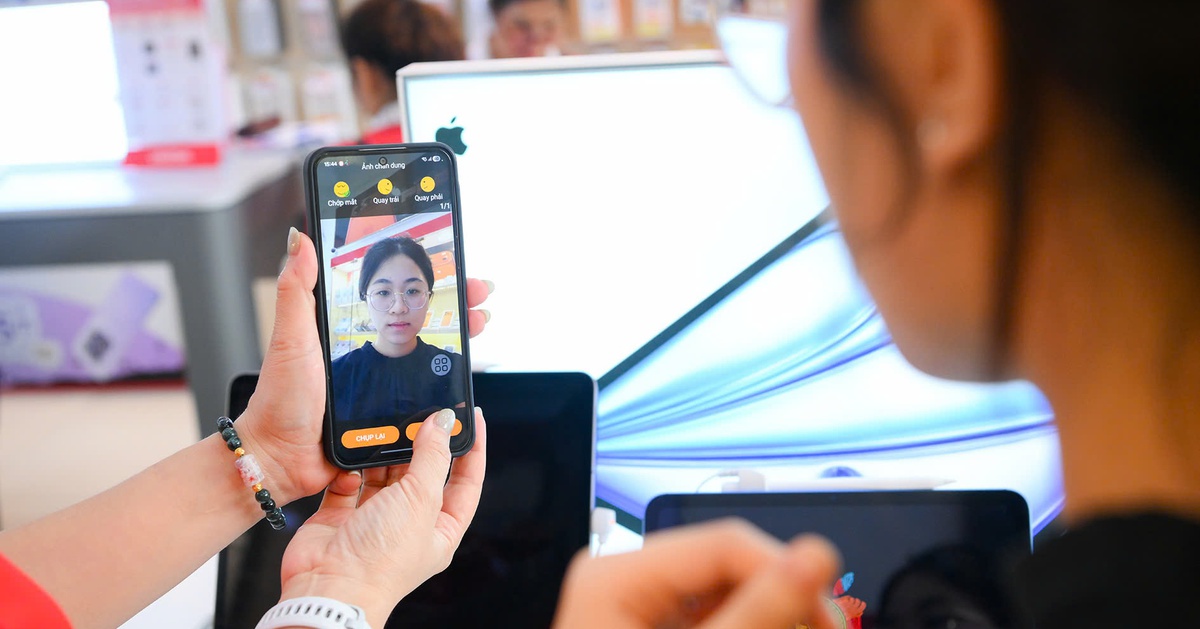 Nhà mạng tăng điểm hỗ trợ xác thực thông tin thuê bao di động xuyên lễ