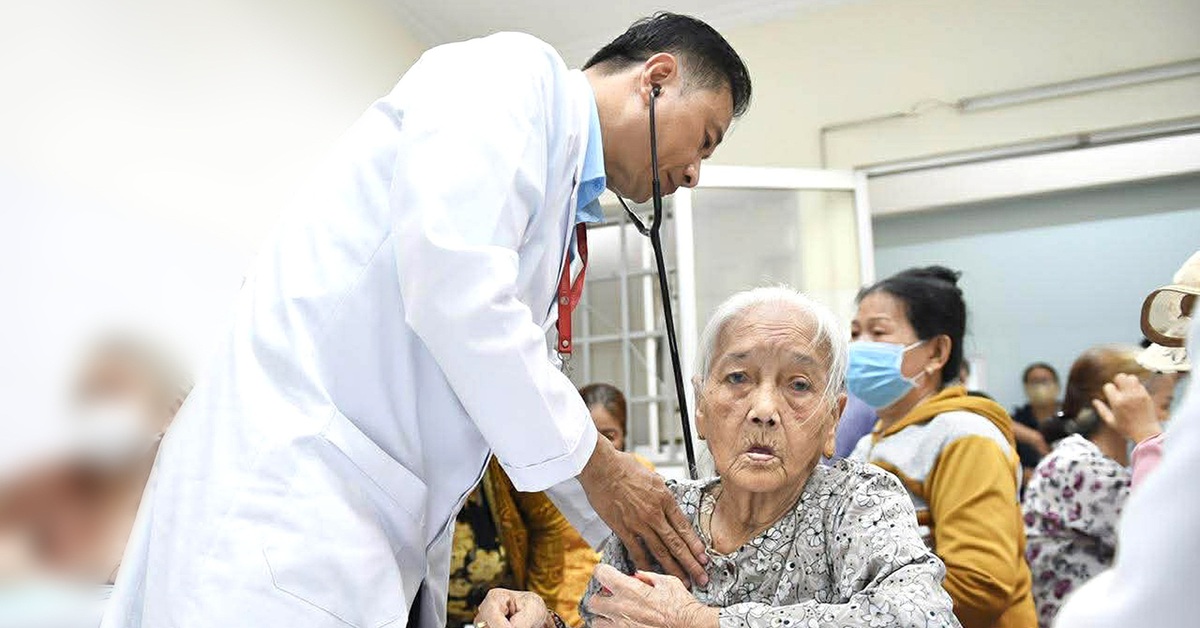 Người dân TP.HCM đi khám sức khỏe miễn phí: Nhiều người phát hiện bệnh