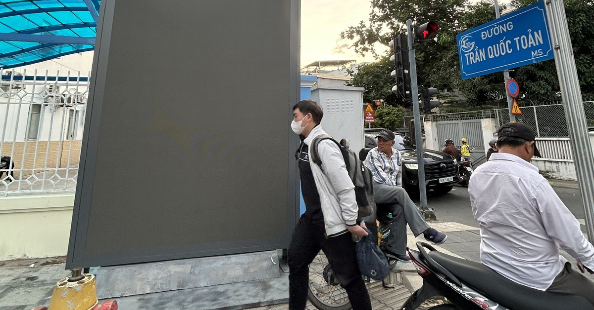 Viễn thông TP.HCM lắp đặt các trạm thông tin đa năng kết hợp trạm BTS không phép