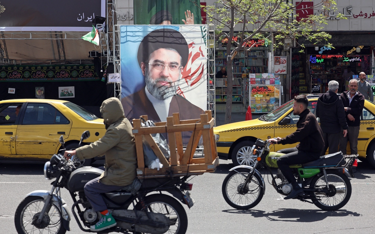 Bộ trưởng Quốc phòng Israel dọa giết lãnh đạo Iran, ca ngợi hợp tác với Mỹ