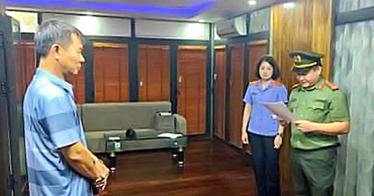 Khởi tố 7 người trong đường dây mua bán trái phép hóa đơn thuế hàng trăm tỉ đồng