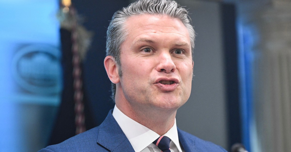 Nghị sĩ Đảng Dân chủ kiến nghị luận tội Bộ trưởng Chiến tranh Pete Hegseth