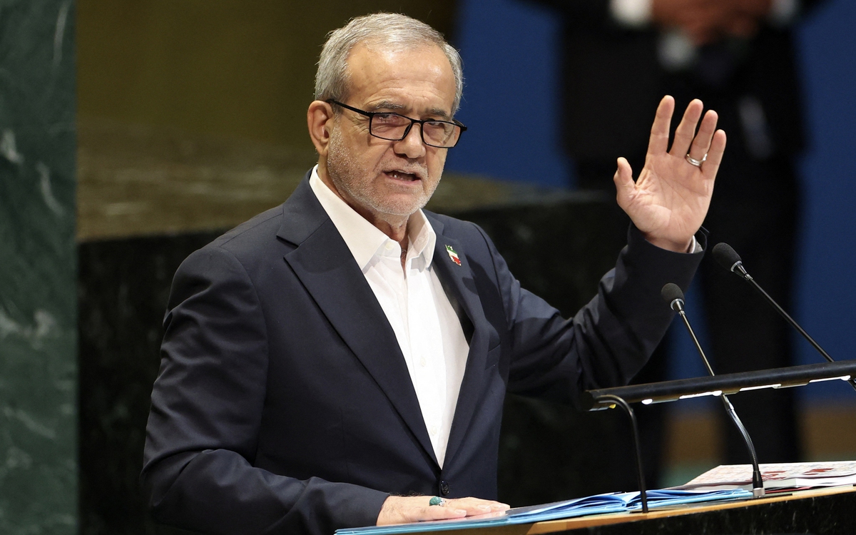 Tổng thống Iran tuyên bố về lệnh ngừng bắn với Mỹ