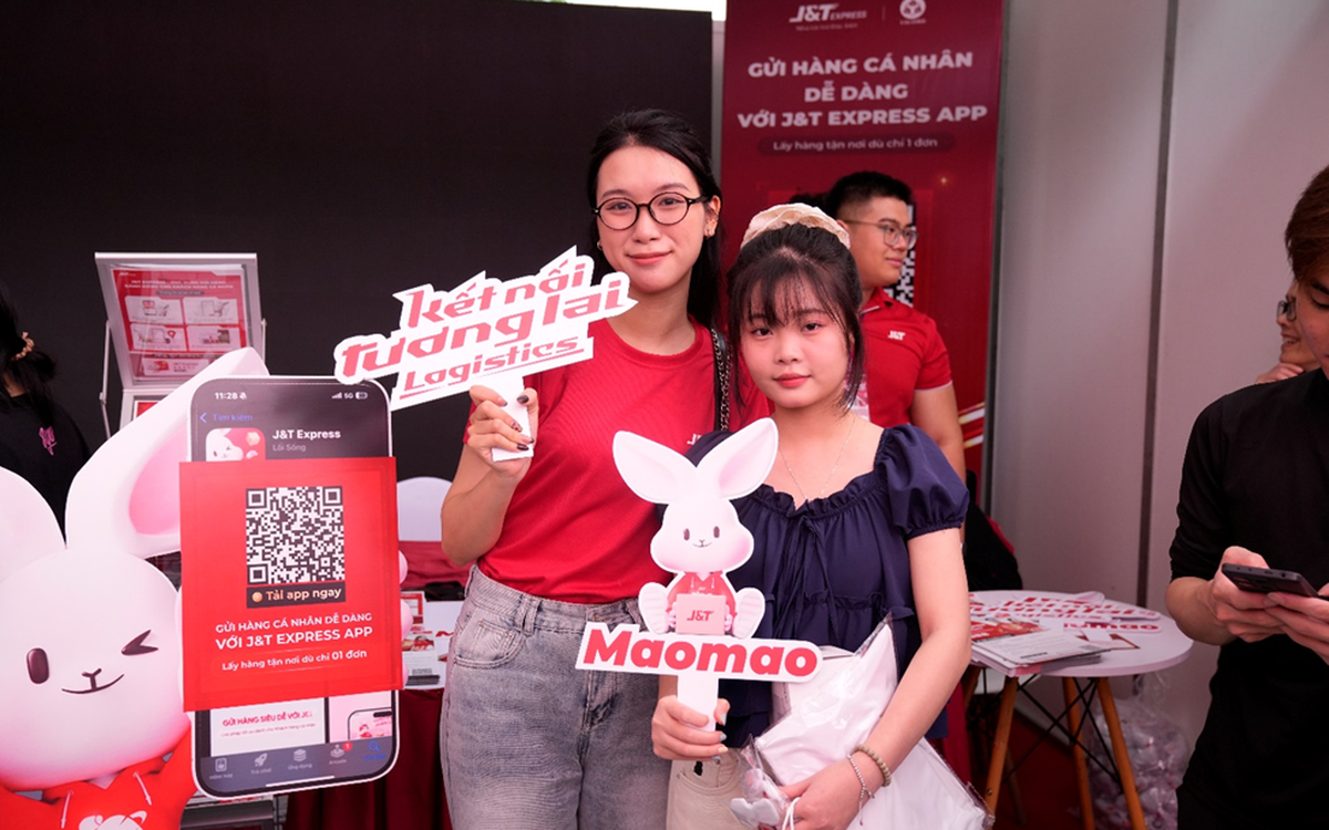 Nắng nóng, giao mùa thúc đẩy nhu cầu gửi hàng cá nhân tiện lợi