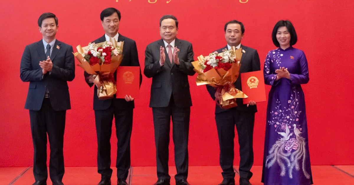 Ông Nguyễn Duy Ngọc và Trần Đức Thắng chuyển sinh hoạt Đoàn đại biểu Quốc hội