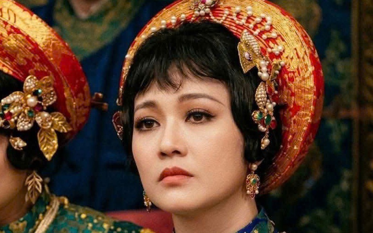 Thanh Hằng nhớ thuở múa trong vở Bên cầu dệt lụa, Tiếng trống Mê Linh cạnh cô Ba Thanh Nga