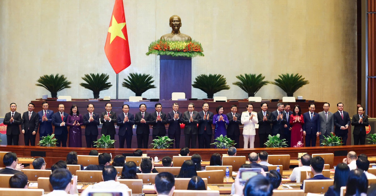 Chính phủ sẽ đồng hành, hành động cùng người dân, doanh nghiệp