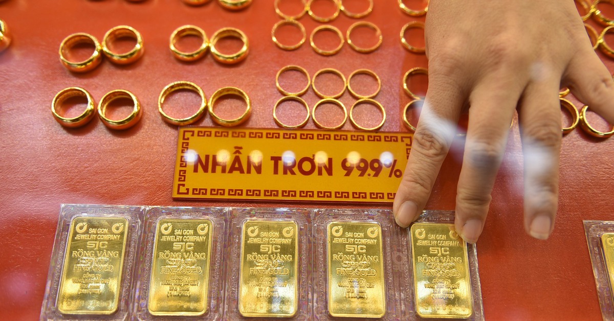 Giá vàng miếng SJC giảm 4,7 triệu đồng/lượng chỉ sau một ngày