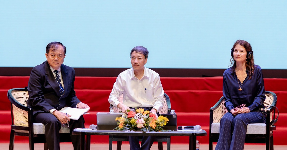 Chuyên gia y tế trao đổi về ‘Miễn dịch trọn đời’