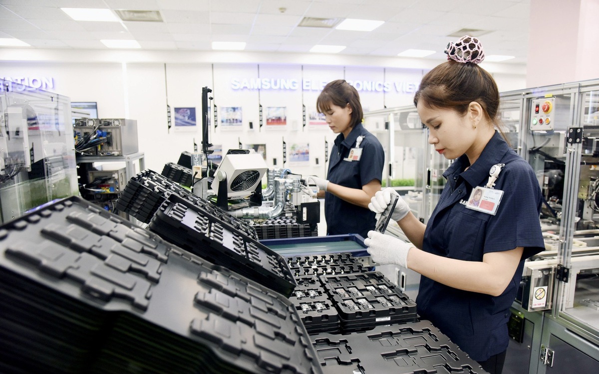 Bộ Tài chính nêu loạt giải pháp để đạt tăng trưởng hai con số