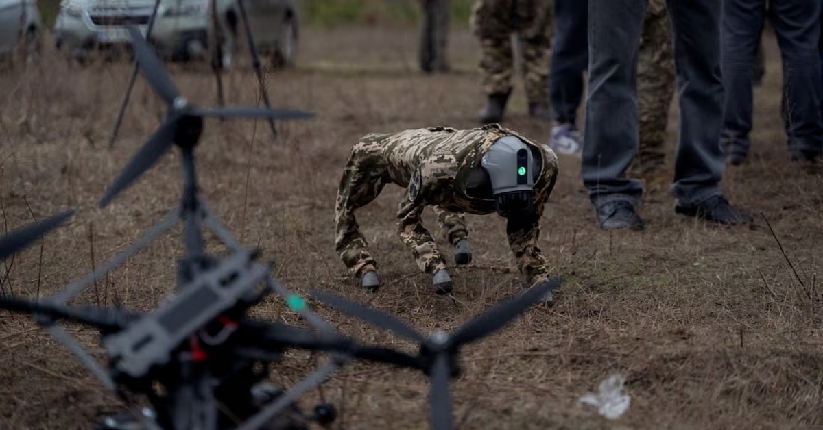 Ukraine điều 'binh sĩ' robot ra chiến trường