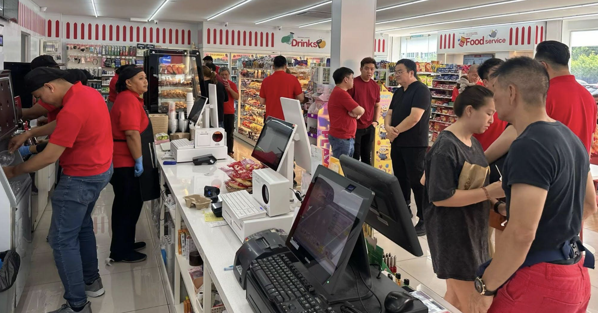 'Ông lớn' 40.000 cửa hàng tiện lợi Trung Quốc đặt chân vào Việt Nam