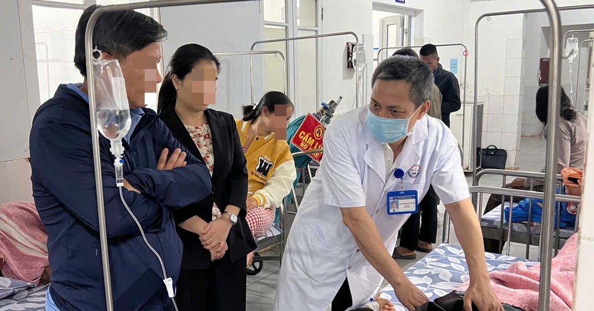 Ca ngộ độc bánh mì ở Quảng Trị tăng lên 64 người, đình chỉ cơ sở