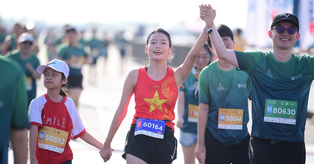 Những khoảnh khắc ấn tượng tại VnExpress Marathon Green Paradise Cần Giờ