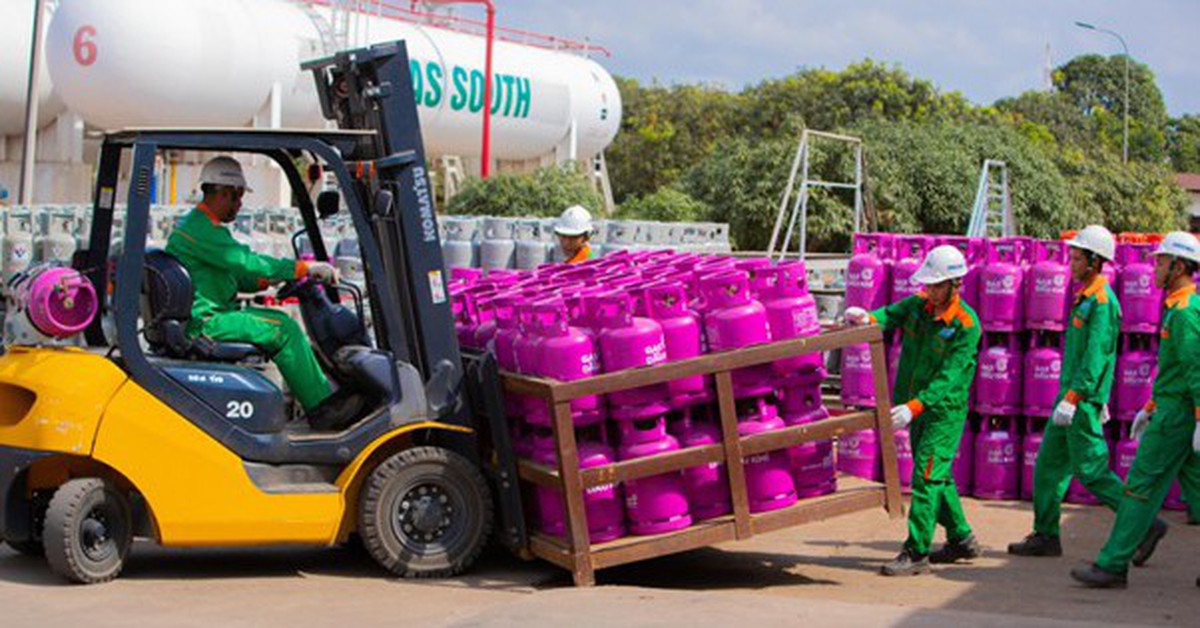 Giá gas tăng thêm hơn 100.000 đồng bình 45kg, riêng Gas Petrolimex giữ giá ổn định