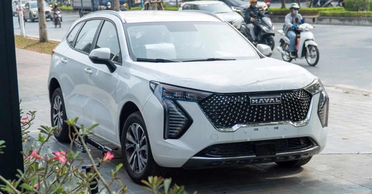Tin tức giá xe: Haval Jolion giảm tới 80 triệu, xe hybrid giá thực tế chỉ ngang Xforce chạy xăng
