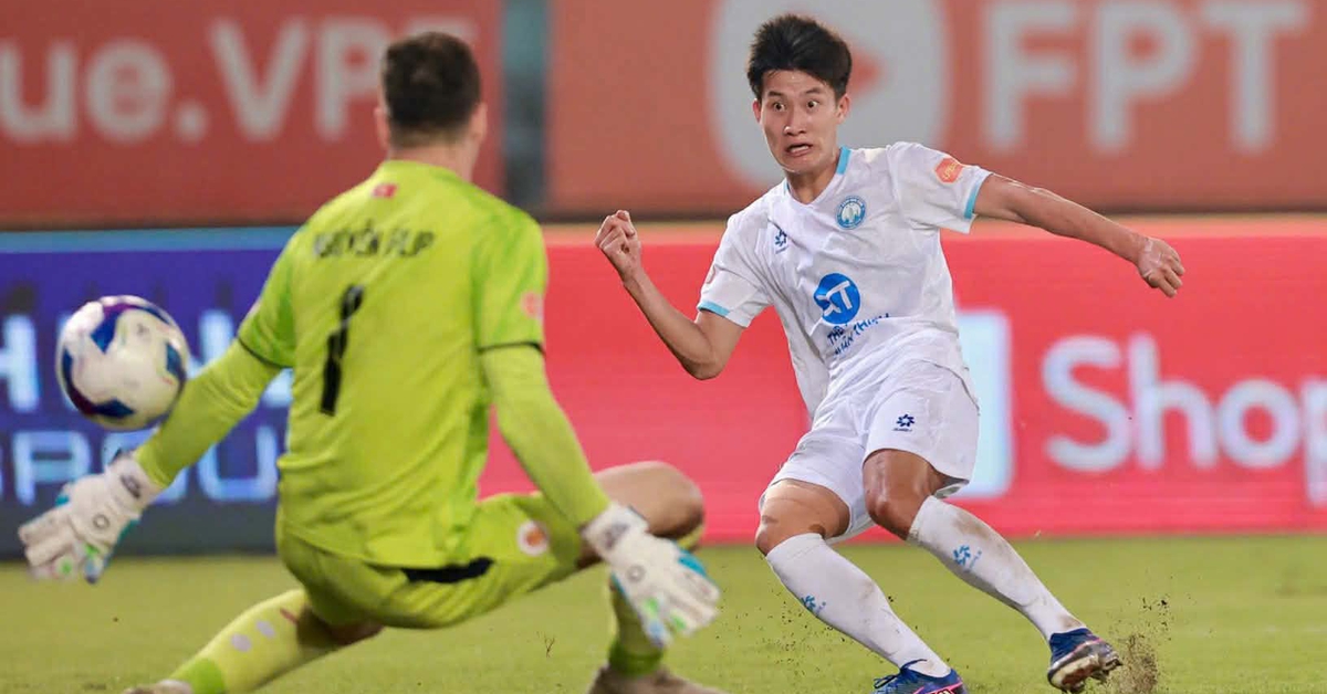 Công An Hà Nội - Nam Định (hiệp 1) 1-1: Ngọc Sơn gỡ hòa