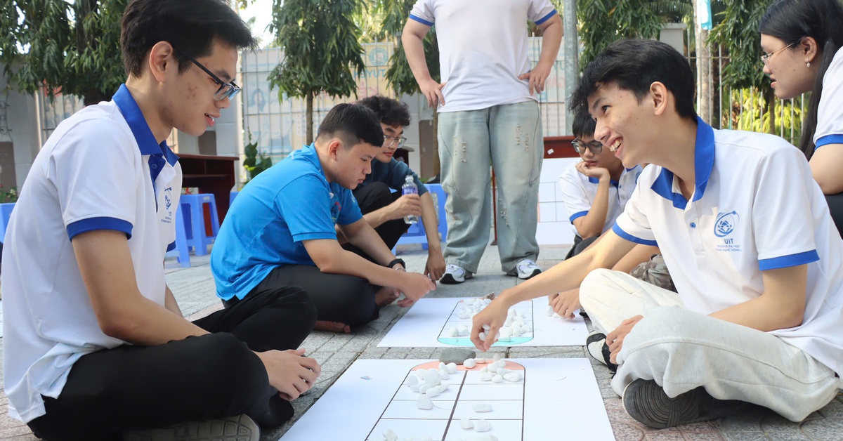 Một cuộc gặp có thể đổi đời: Học networking thế nào để không thành ‘lợi dụng quan hệ’?