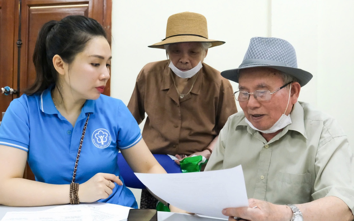 Những điều cần biết khi làm ủy quyền hưởng lương hưu, trợ cấp BHXH