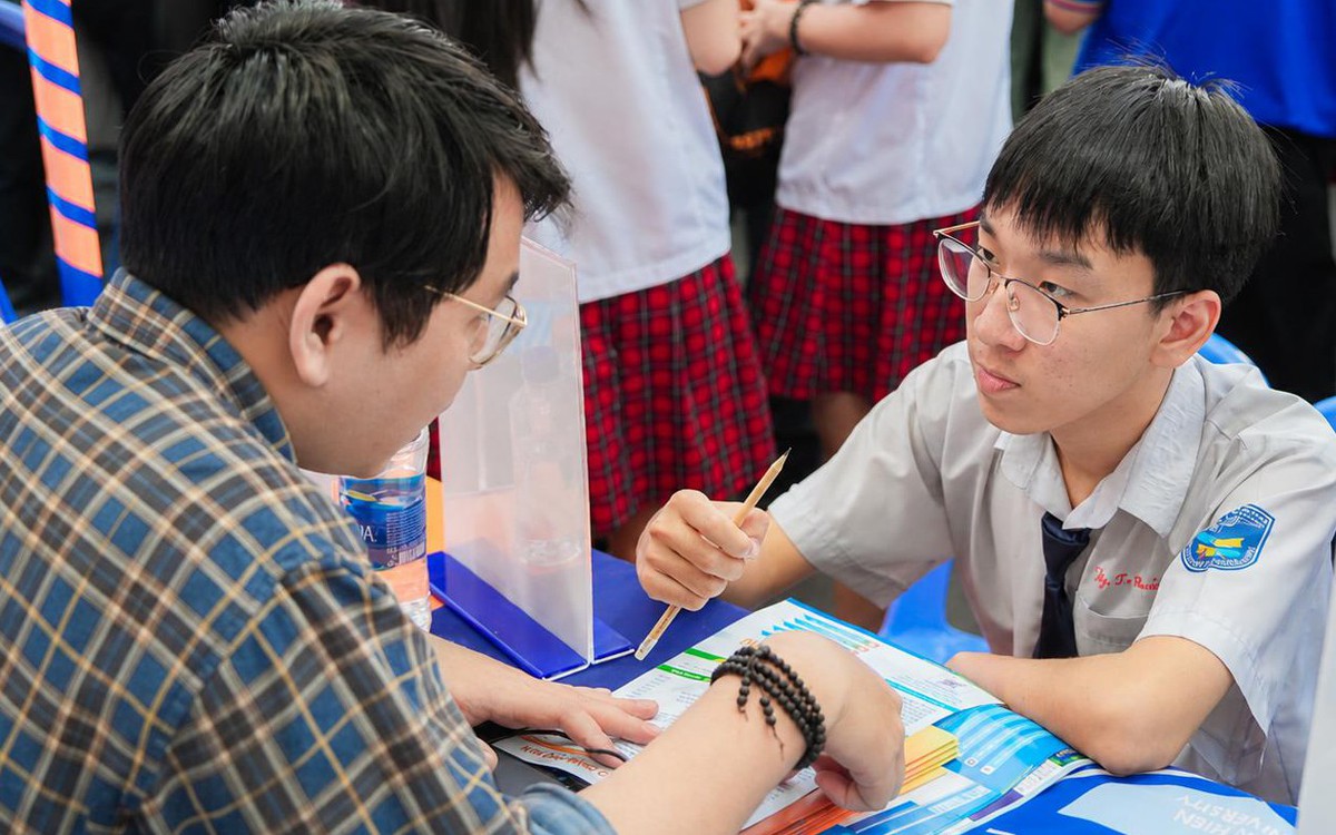 Xét học bạ nhận học bổng 100% tại Trường đại học Văn Hiến