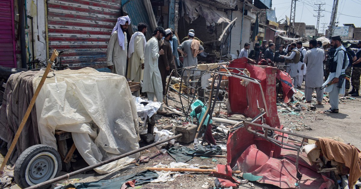 Pakistan: Nổ lớn tại khu chợ gần Afghanistan, hàng chục người thương vong