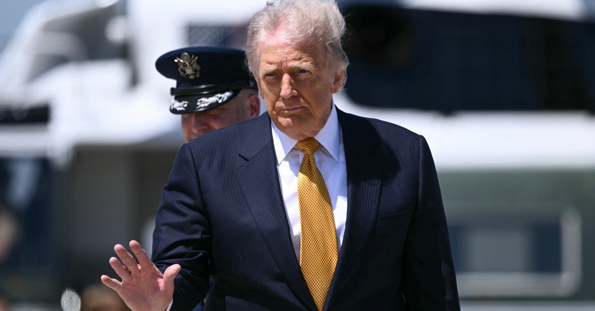 Tin tức thế giới 13-5: Ông Trump lên đường đi Trung Quốc; Nga, Mỹ nói xung đột Ukraine sắp kết thúc