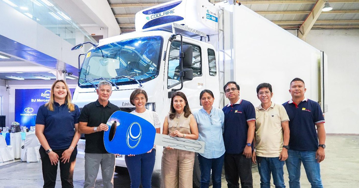 THACO AUTO bàn giao xe tải THACO Linker cho khách hàng tại Philippines